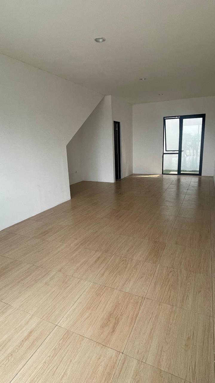 DiSewakan Ruko di Hive Spark North Lippo Cikarang